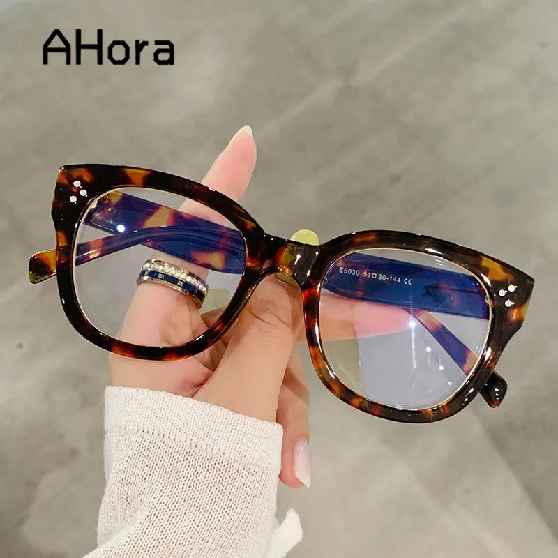 

Ahora Retro Square Reading Glasses Frame Soft Blocking Blue Light Computer Presbyopia Eyeglasses Goggles 0+1.0+1.5+2.0...+4.0