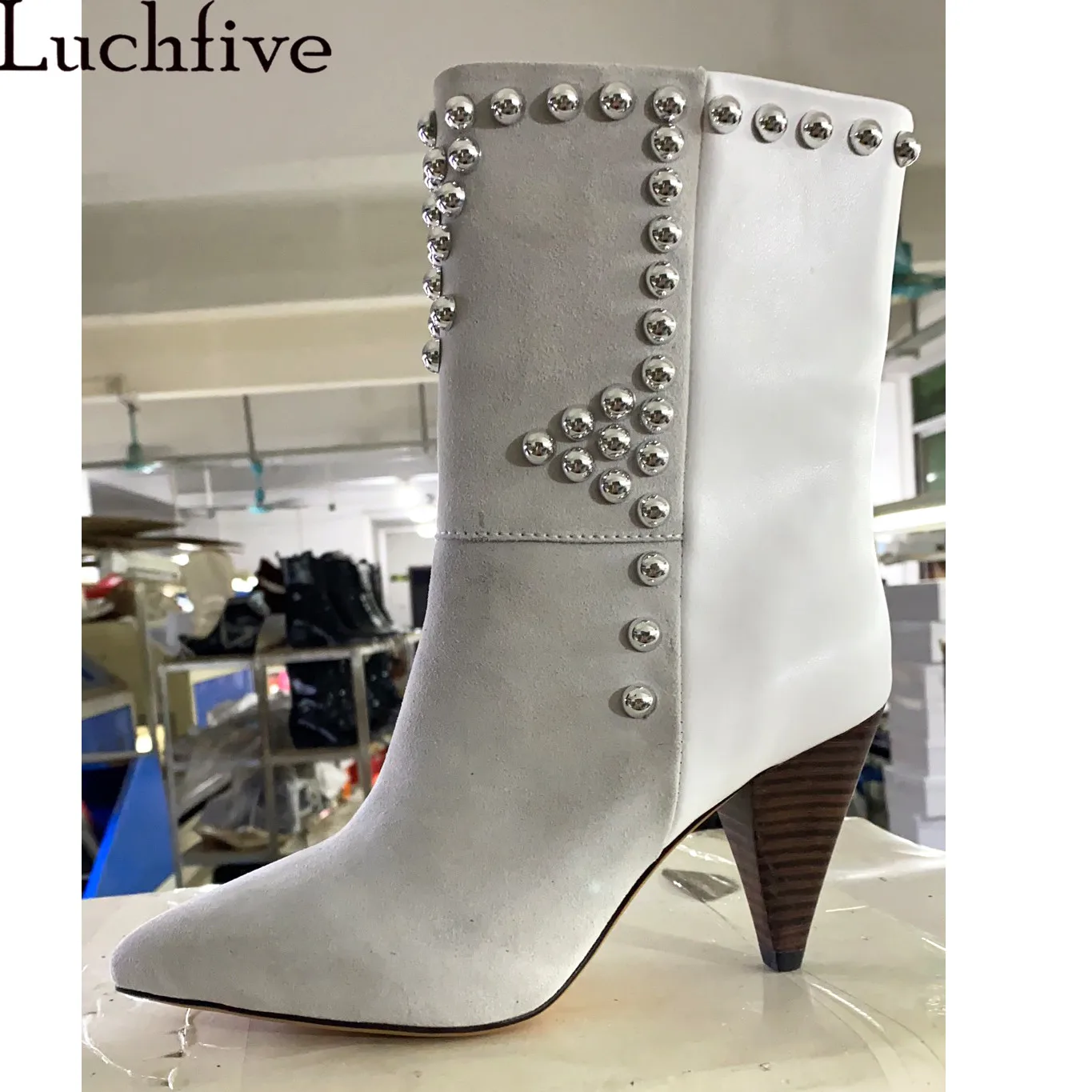 2021 Зимние Модные недельные женские ботильоны из замши и кожи со сращением