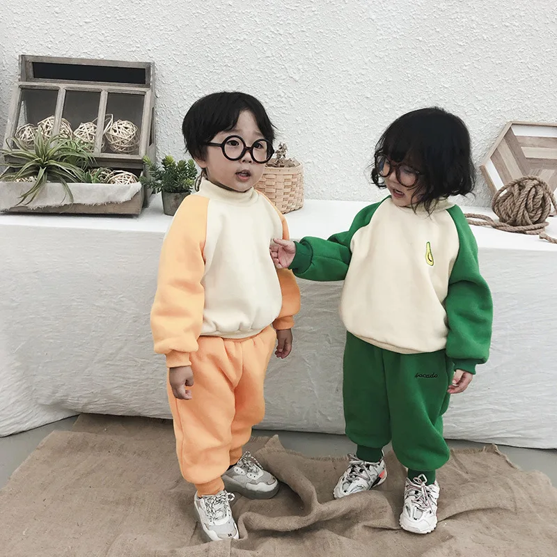 Новое поступление комплекты зимней одежды в Корейском стиле утепленная