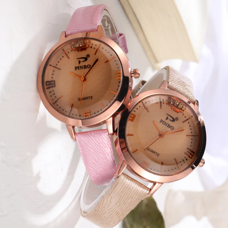 

Luxury Quartz Ladies Watch 12 o'clock Set With 4 Rhinestones Fashion Watch Simple Fine Leather Strap Women Clocks montre femme