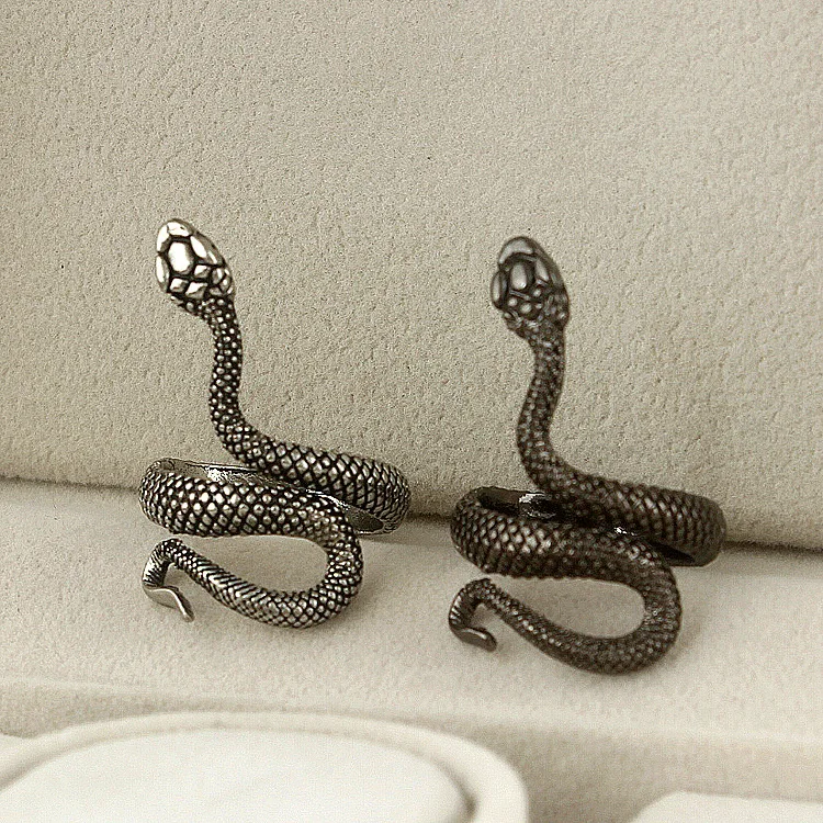 

Snake Ring Men's Hip Hop Punk Style Street Fashion Personality Cobra Ring Index Finger Tail Ring Gothic