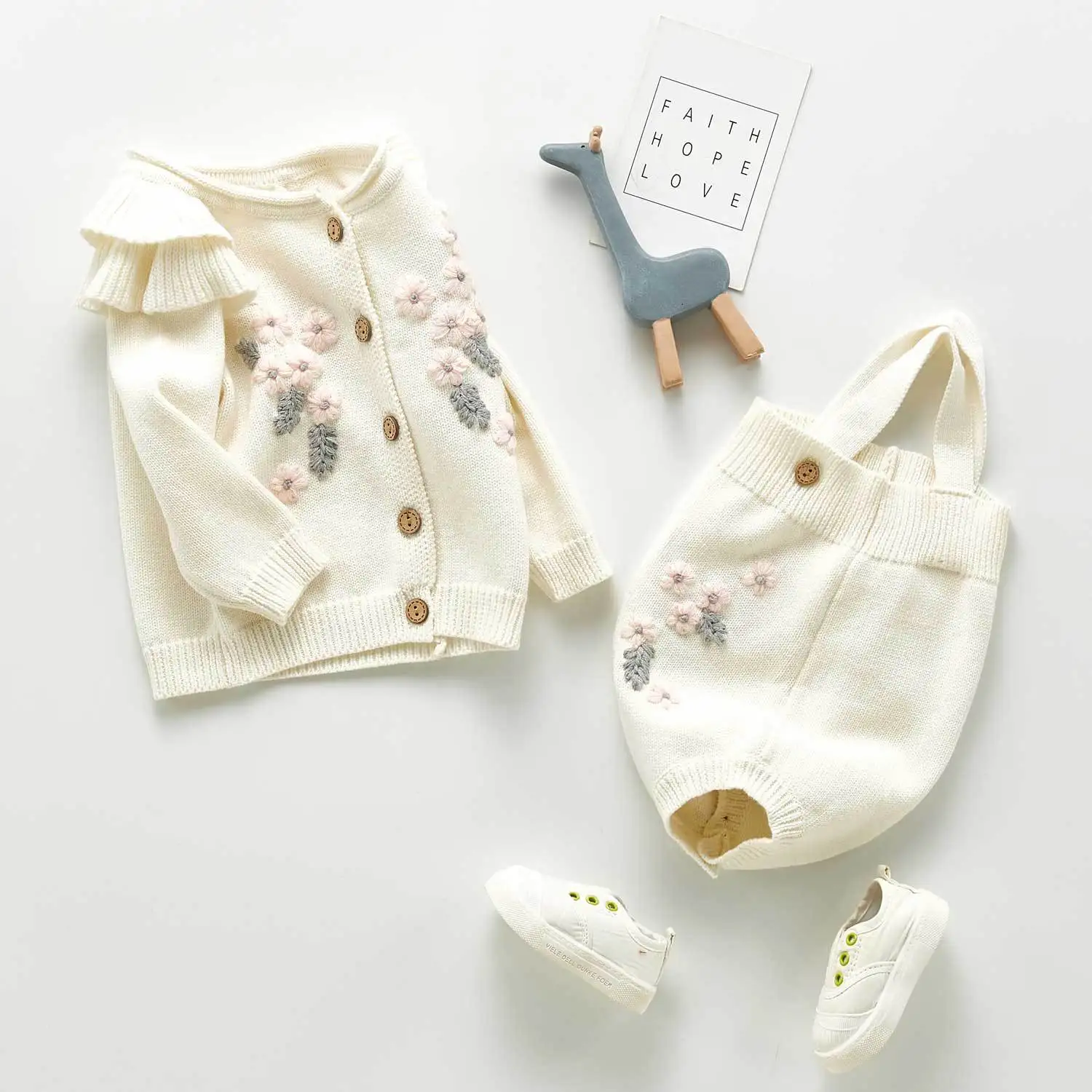 

Spring Autumn Infant Baby Girls Knit Long Sleeve Flower Coat Braces Rompers Clothing Sets Embroidery Kids Girl Suit Clothes 0-3T