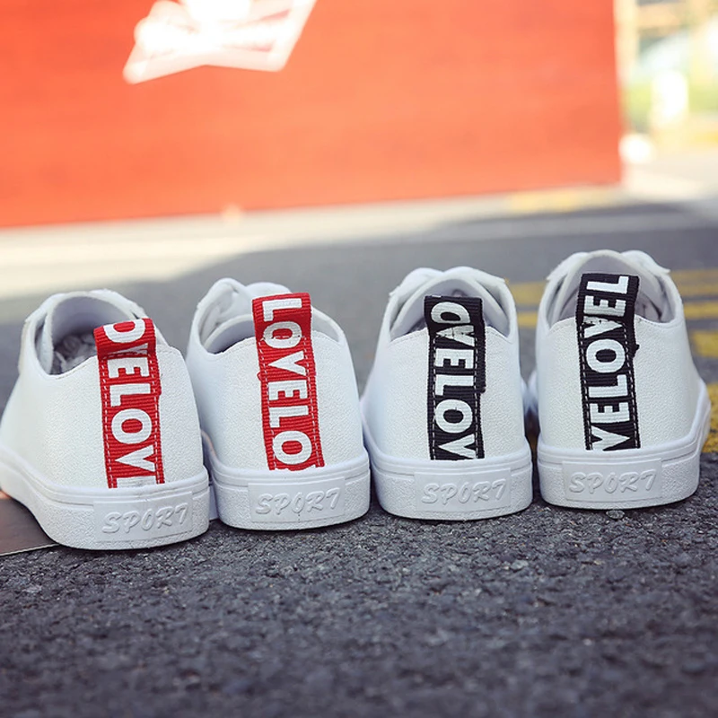 Кроссовки женские из ПУ кожи Вулканизированная плоская подошва дышащие на