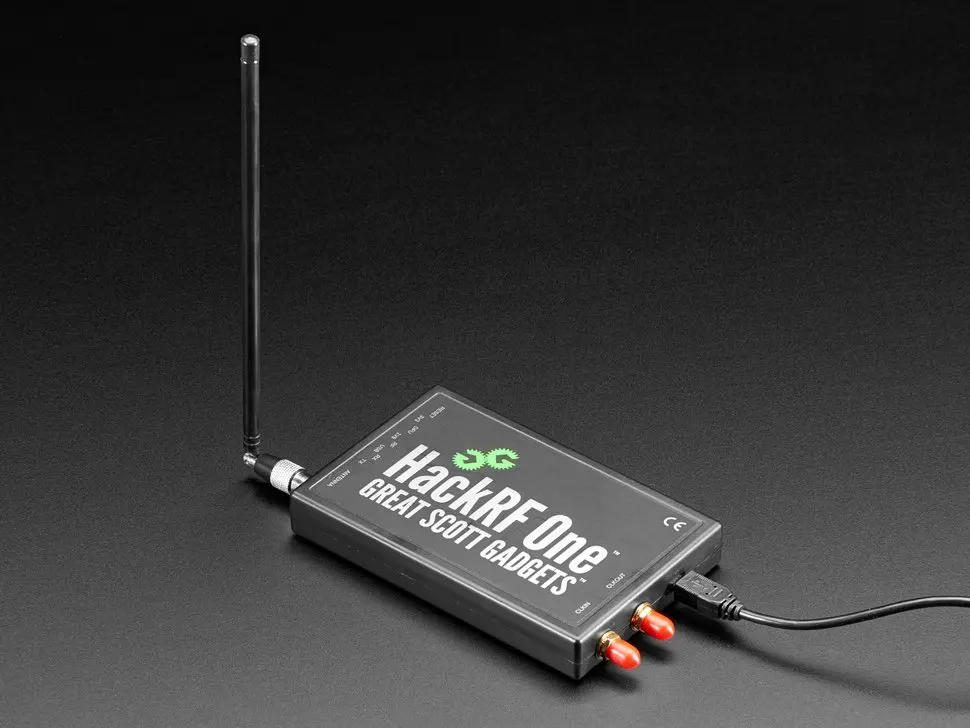 Новая телескопическая антенна SMA 75 МГц до 1 ГГц ANT500 для HackRF One |