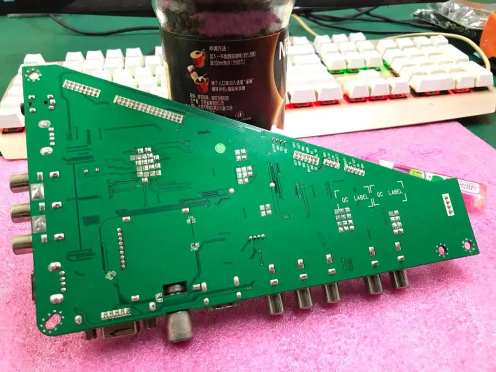

Original TV LE39A70W motherboard 0091802371C V0.4 screen H390EFC-BA3 LCM