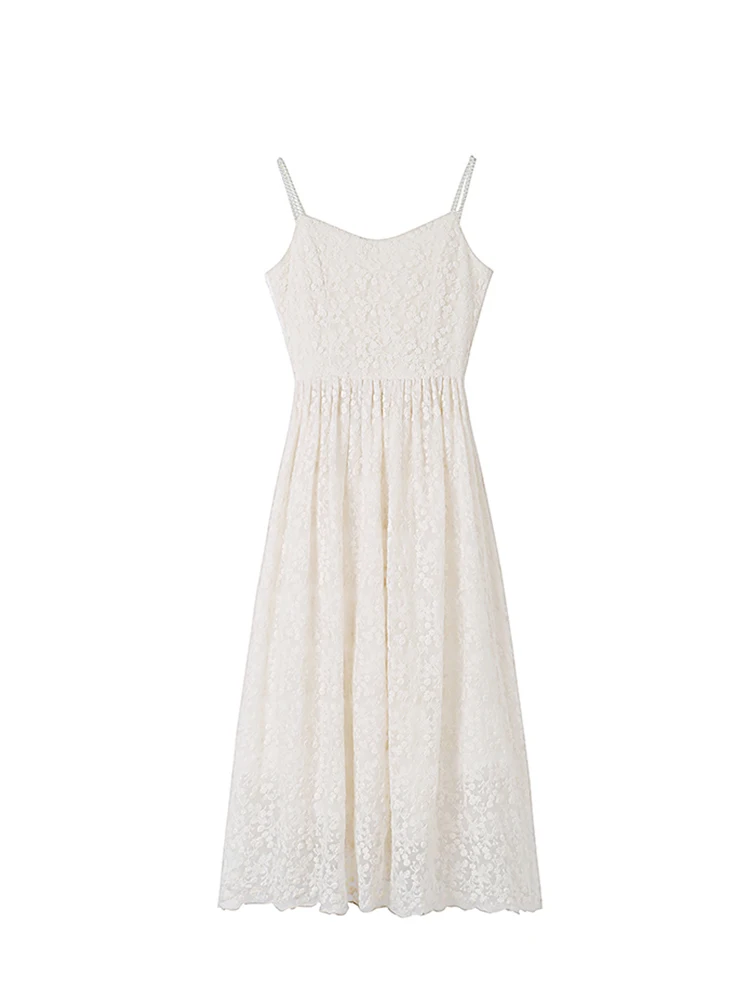 

2021 summer new women's skirt gentle tea break French first love close waist show thin temperament suspender lace dress