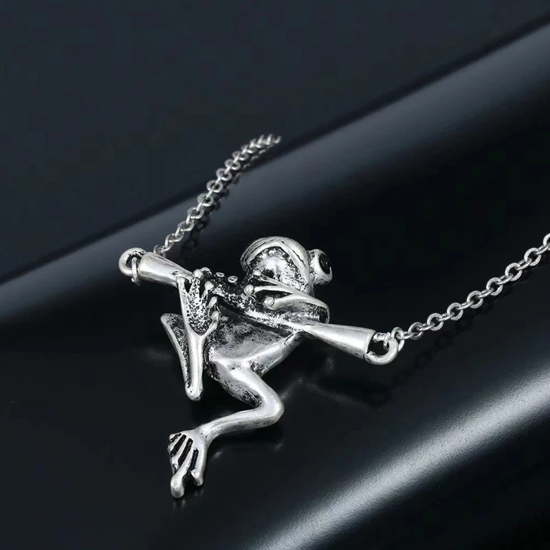 

Vintage Fashion Statement Animal Frog Pendant Necklace For Women Chain Choker Jewelry Punk Goth Gothic Collar Accessories Gifts
