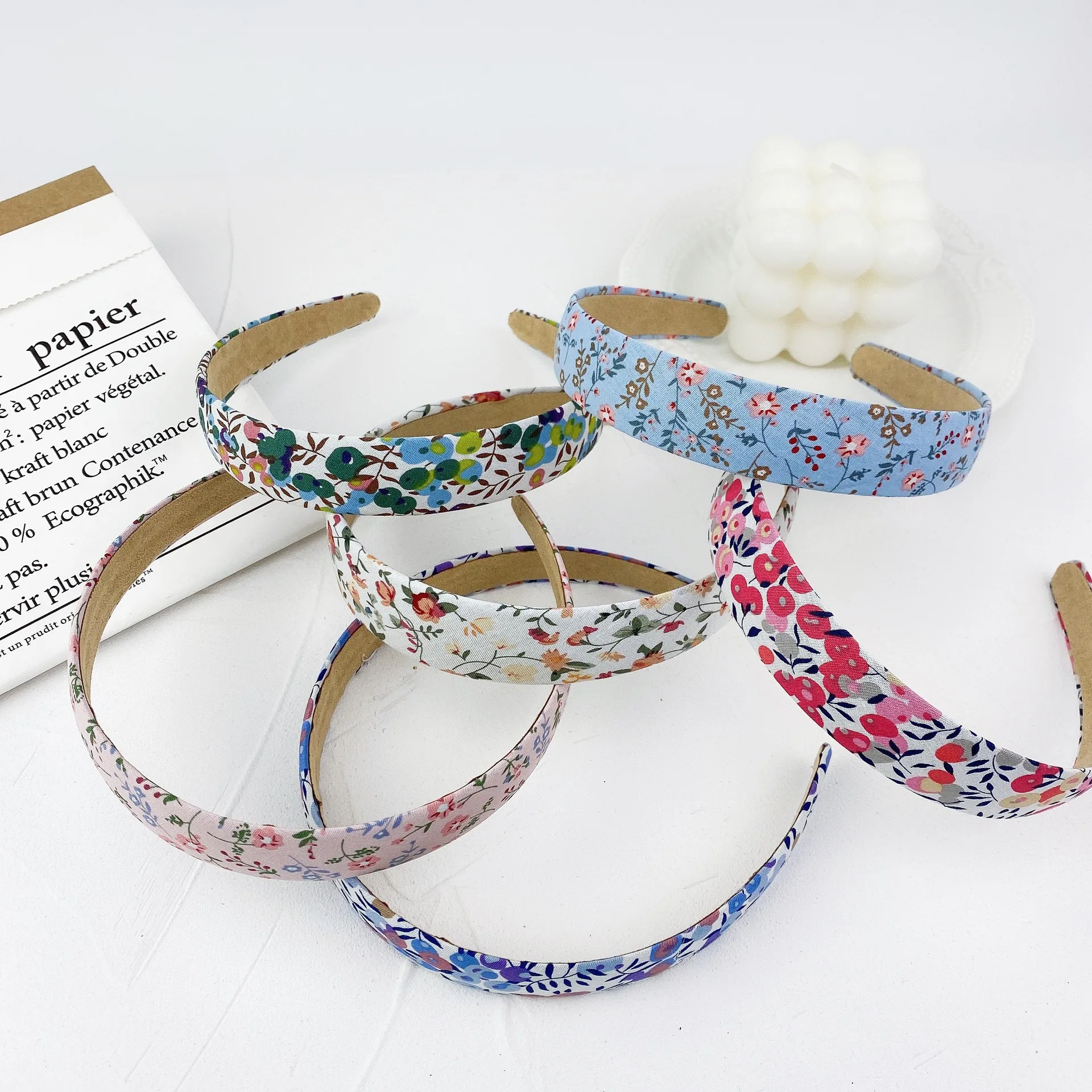 

Retro fabric pastoral small floral headband for women wide side wash face simple headwear temperament girly headband