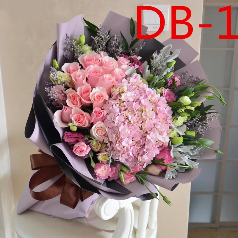 

Weddings and important occasions / Wedding accessories / Bridal bouquets DB