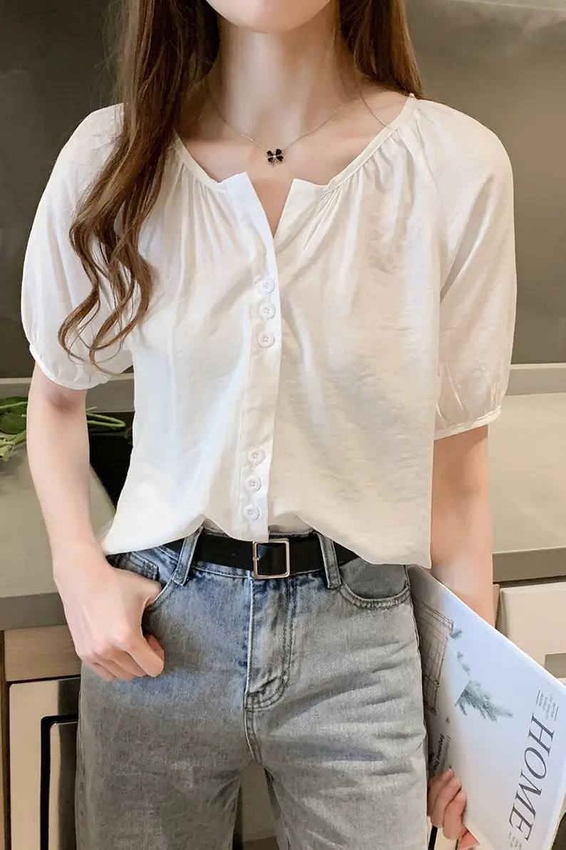 

Chikichi 2021 Summer New Style Korean Fashion Round Neck Simple Short Sleeve Original Casual Shirt Women Cotton Top