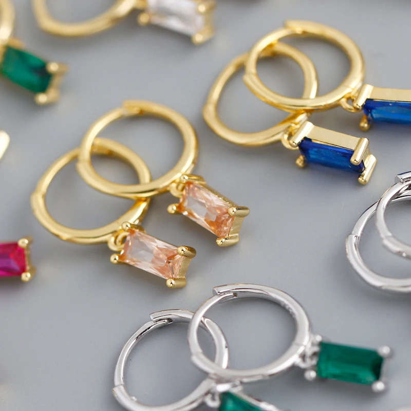 Серьги гвоздики женские многоцветные из серебра 925 пробы с искусственным