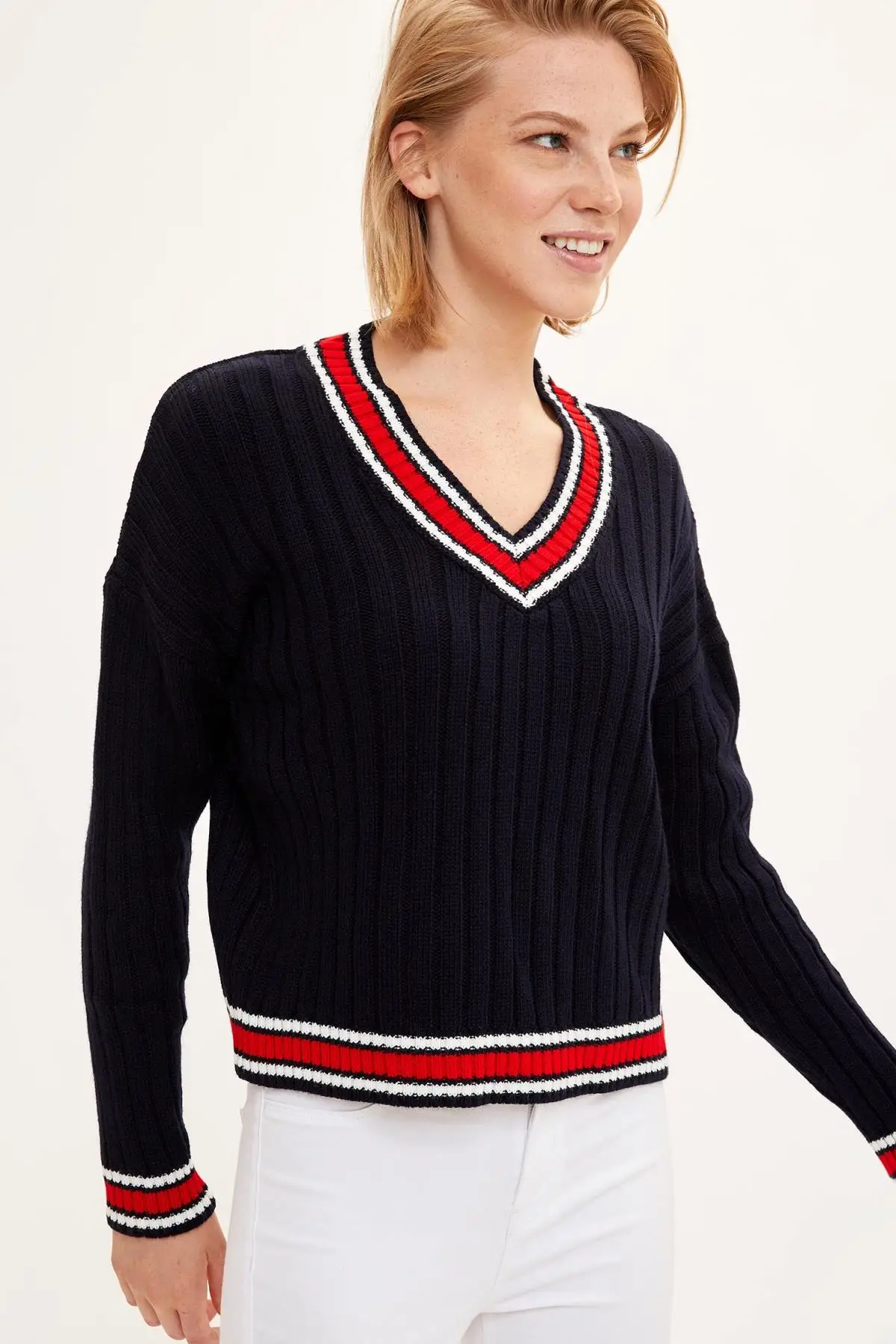 Дежурный осенний Женский трикотажный свитер джемпер пуловер теплая