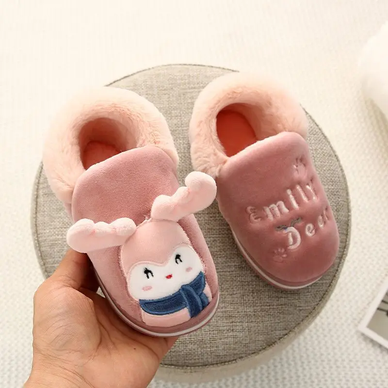 Dark Pink Новые зимние тапочки для девочек; домашние тапочки с рисунком оленя для мальчиков; детская обувь; домашние тапочки для девочек; Детские Рождественские туфли - Цвет: Dark Pink