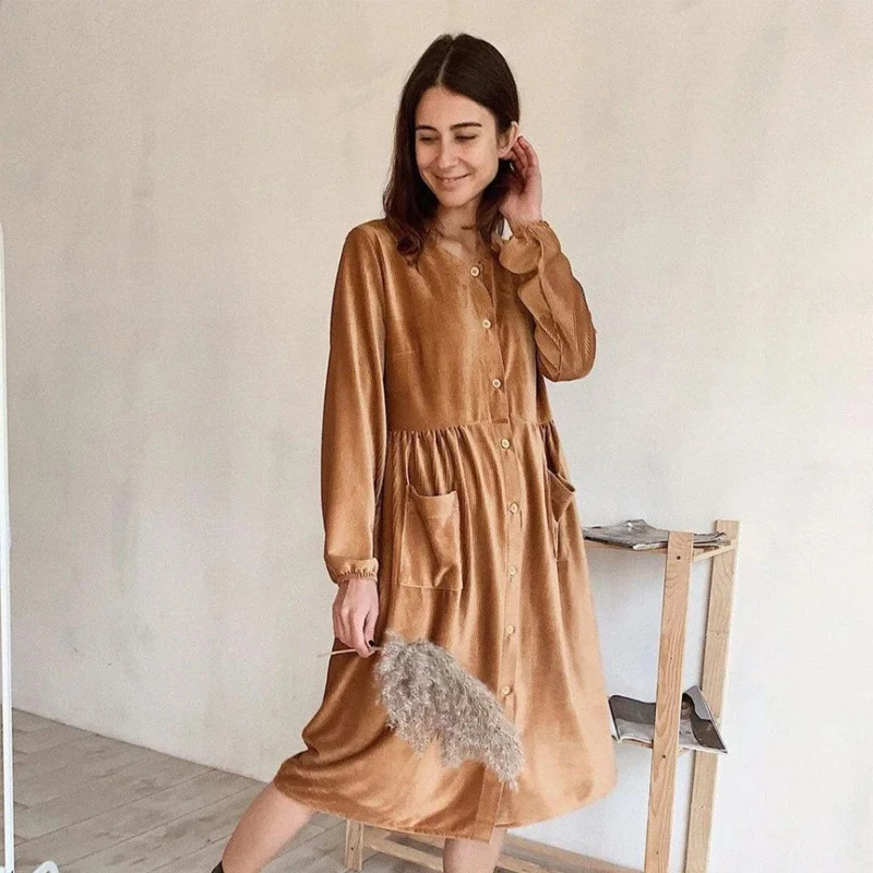 

Women Khaki Corduroy Mid-calf Dress Casual O-neck Lantern Sleeve Single Buttons Pockets A-line Party Dress Vintage Loose Dress
