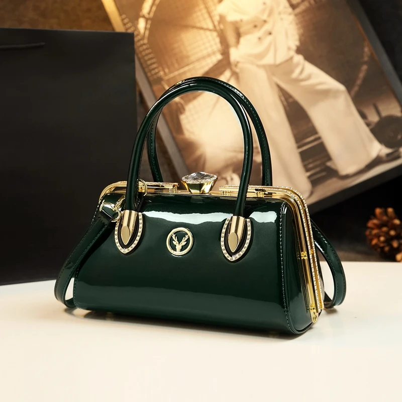 

Luxury High Quality Patent Leather Women's Handbags Famous Brands Shell Shoulder Bag Ladies Day Clutch Stereotype Clip Hand bag