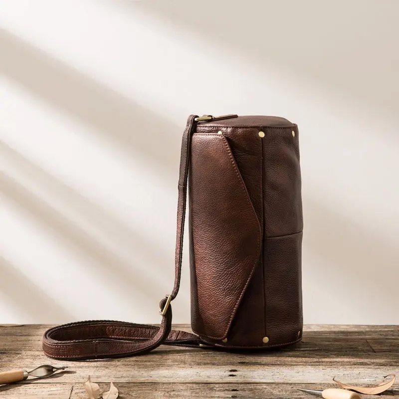 Genuine Leather Shoulder Bucket Bag Retro Men Cowhide Brown Movement Cylinder Pack Messenger Bags Outdoor Travel Male Bags