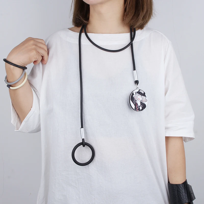 YD&ampYDBZ Adjustable Rope Chain Pendant Necklace Women Punk Girl Print Wooden Statement Fashion Design Jewelry Accessorie |