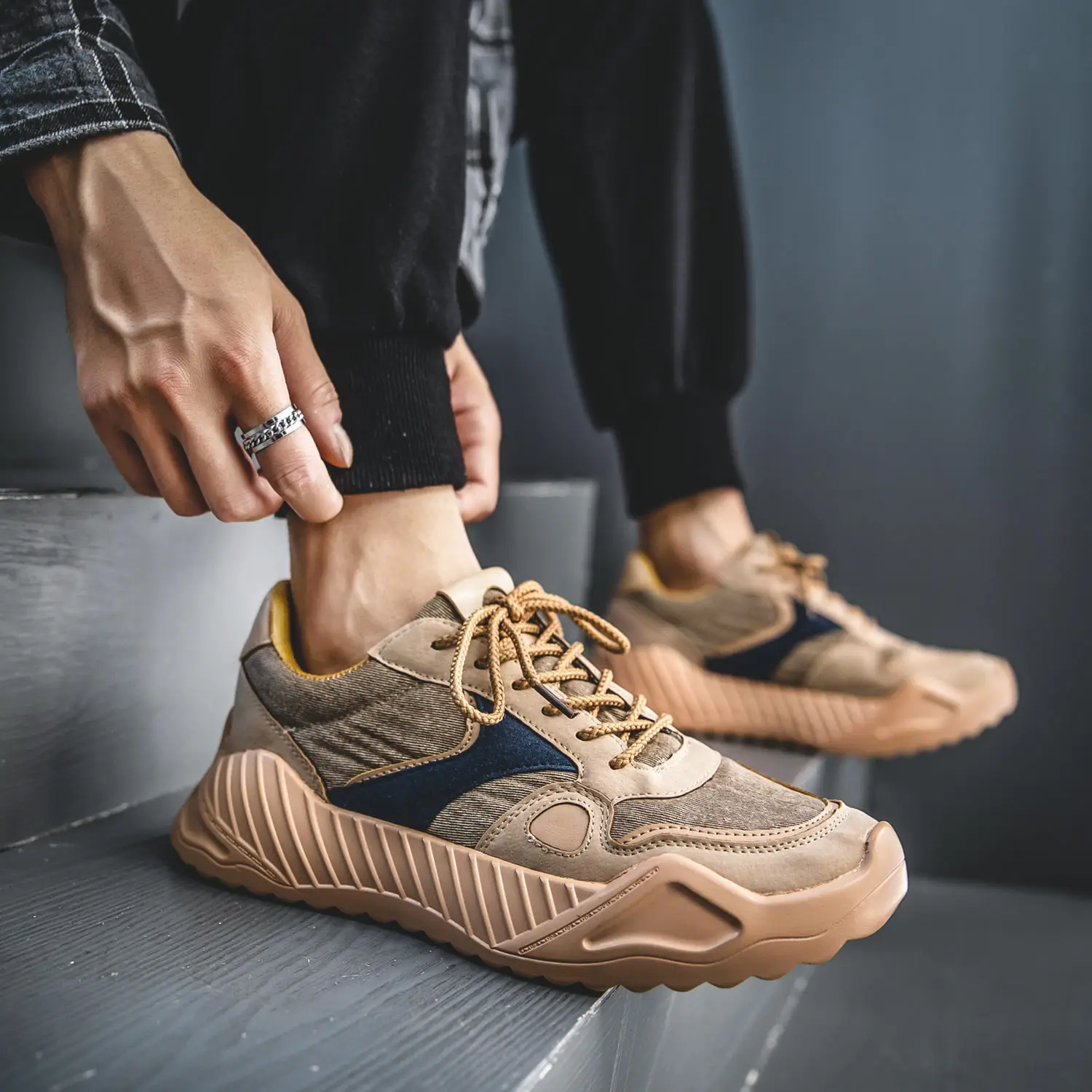 

2020 дышащие мужские кроссовки; Спортивная обувь; Мужская повседневная обувь; Трендовые мягкие кроссовки; Мужская обувь; Сезон весна-осень; Ди...