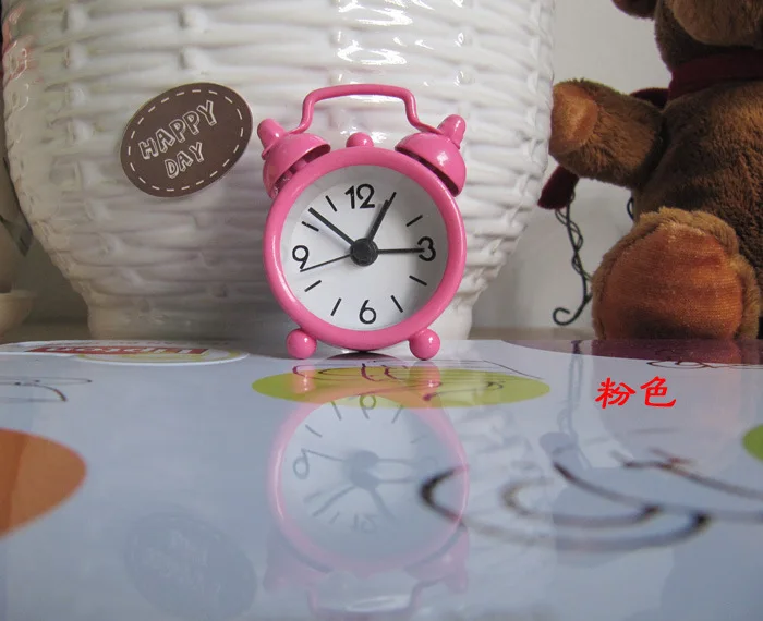Pink Популярные мини милые Мультяшные будильники с цифрами, Круглый Настольный будильник, детский домик, украшение, функция повтора - Цвет: Pink