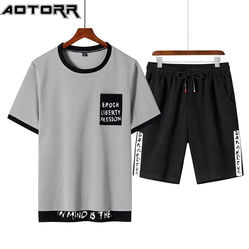 

Костюм спортивный мужской повседневный, футболка с коротким рукавом и шорты, Модный комплект свободного покроя, спортивная одежда, большие ...