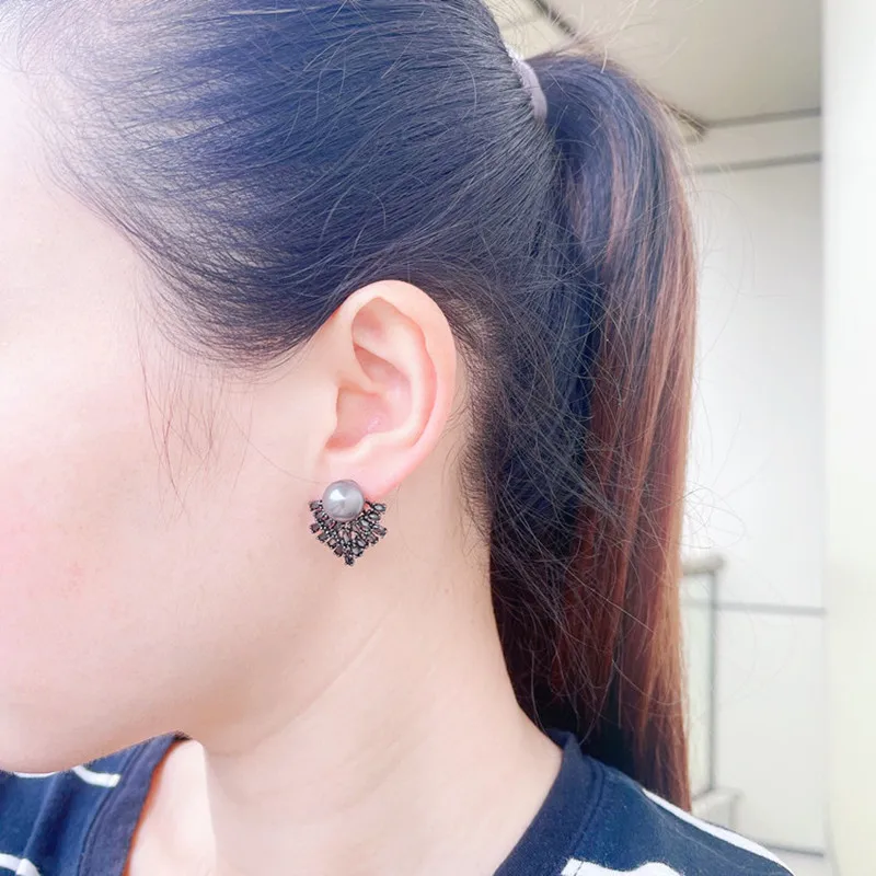 

FXLRY Vintage Gray Black Pearl Inlaid Black Zircon Earrings For Women Personality Jewelry