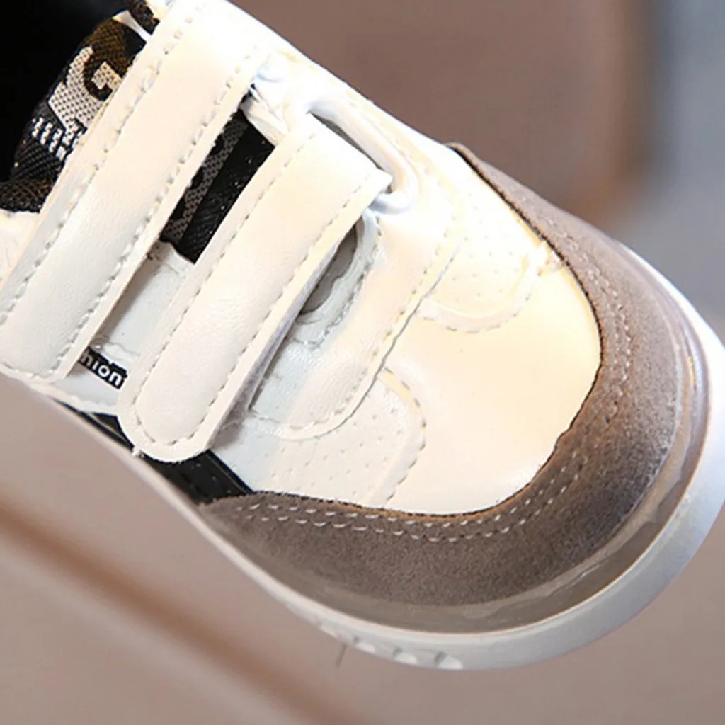 Новое поступление Детские светящиеся кроссовки для бега спортивная обувь