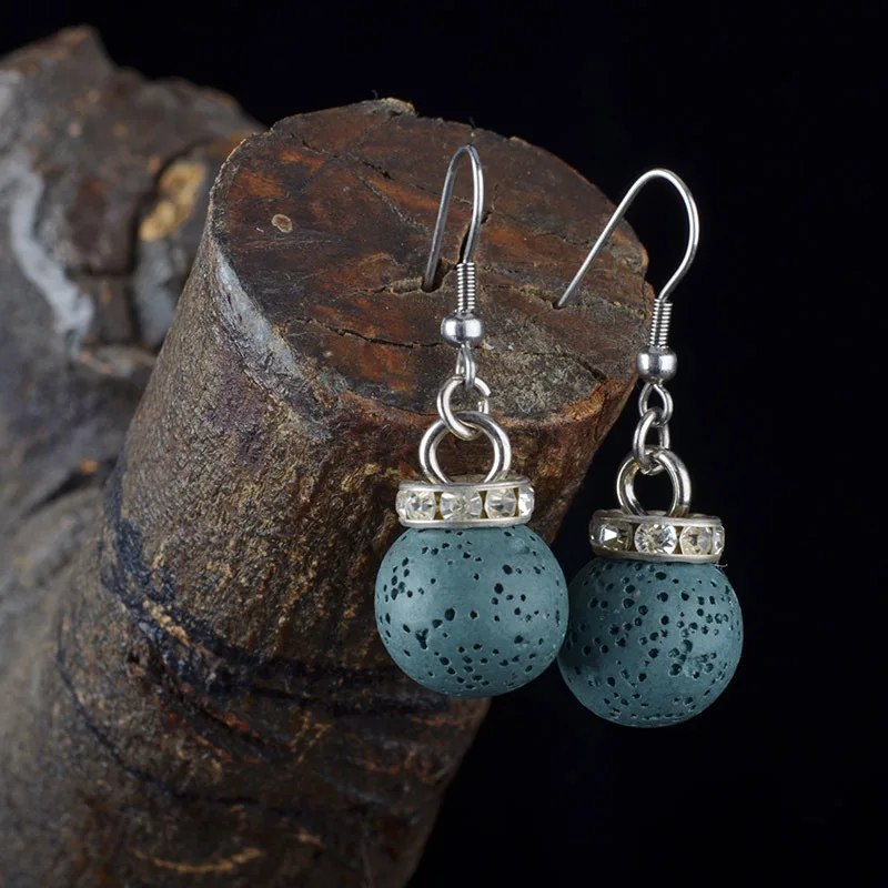 Подвеска из натуральной вулканической скалы подвеска вулканического камня