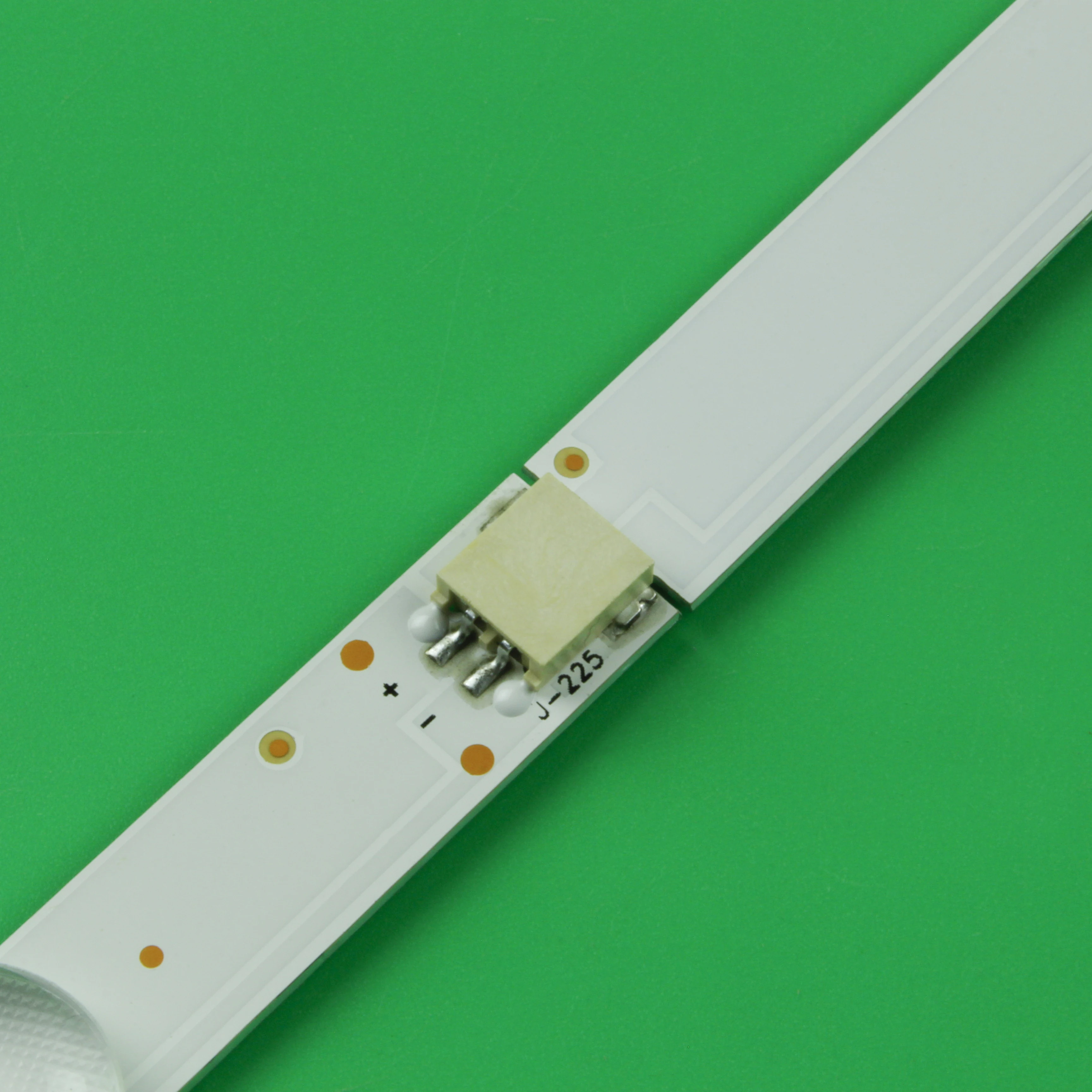 Светодиодная лента для подсветки Panasonic | Компьютеры и офис