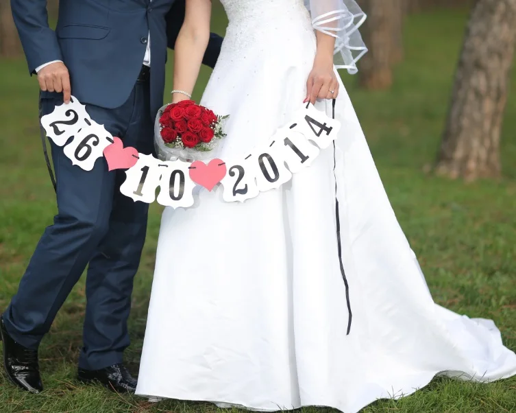 

1Set Customized Date Banner Wedding Just Married Best Day Ever Save the date Hanging Paper Garland Birthday Party Decor Supplies