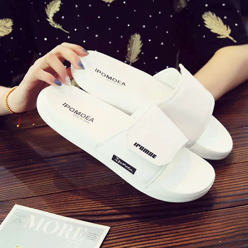 

2021 Summer New Men's Sandals Outdoor Casual Sandals and Slippers Mens Slippers PVC Men's Non-slip Soft Bottom Shoes