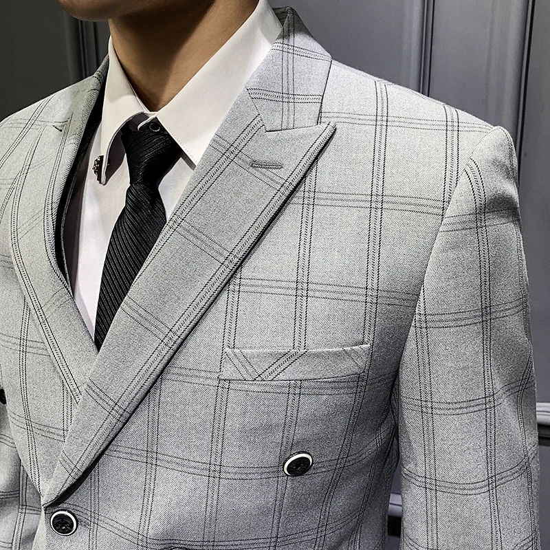 

Plyesxale Elegant Black Gray Khaki Plaid Wedding Suit Men Double Breasted Dinner Night Club Suits Slim Fit Three Piece Suit Q767