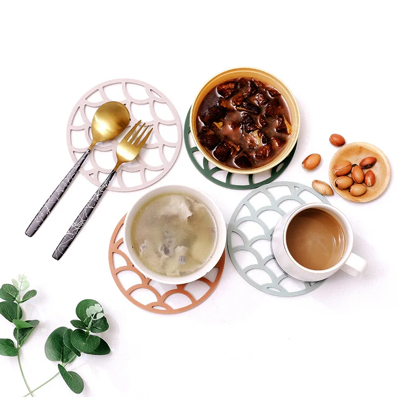 Модная силиконовая подставка под чашку полая в форме облака теплоизолированная