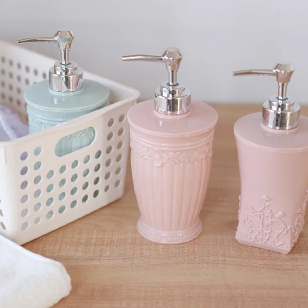 

2PC 400 ml Carved Flower Style Pump Bottles Round Square ABS Material Body Lotions Liquid Shampoos Conditioner Storage Bottles