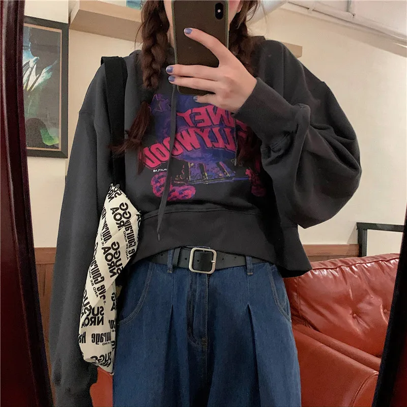 

ZOGAA Short Hooded Sweatshirt Harajuku Streetwear Ladies Hoodie 2021 New Style Korean Ladies Long Sleeve Tops Pullover For Women