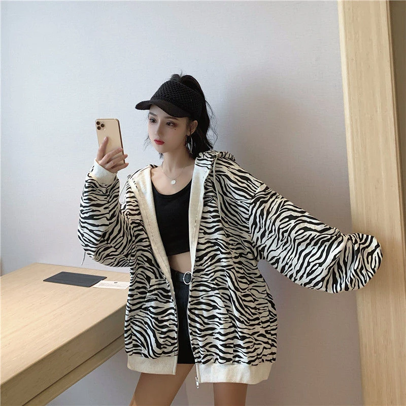 Полосатая толстовка с капюшоном в полоску принтом зебры Повседневная Толстовка