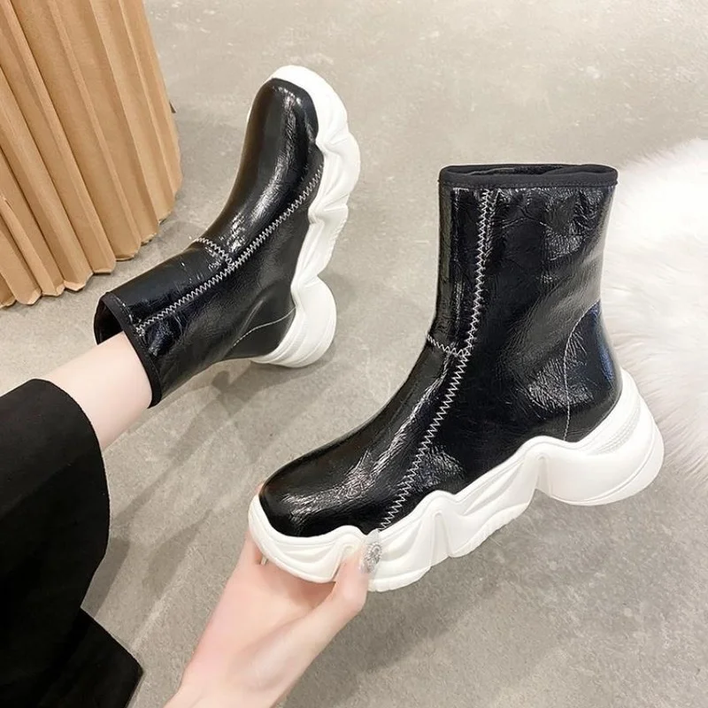 

European station Women Boots 2021 Winter Sneakers New casual women's boots comfortable platform women's snowshoe botas de mujer