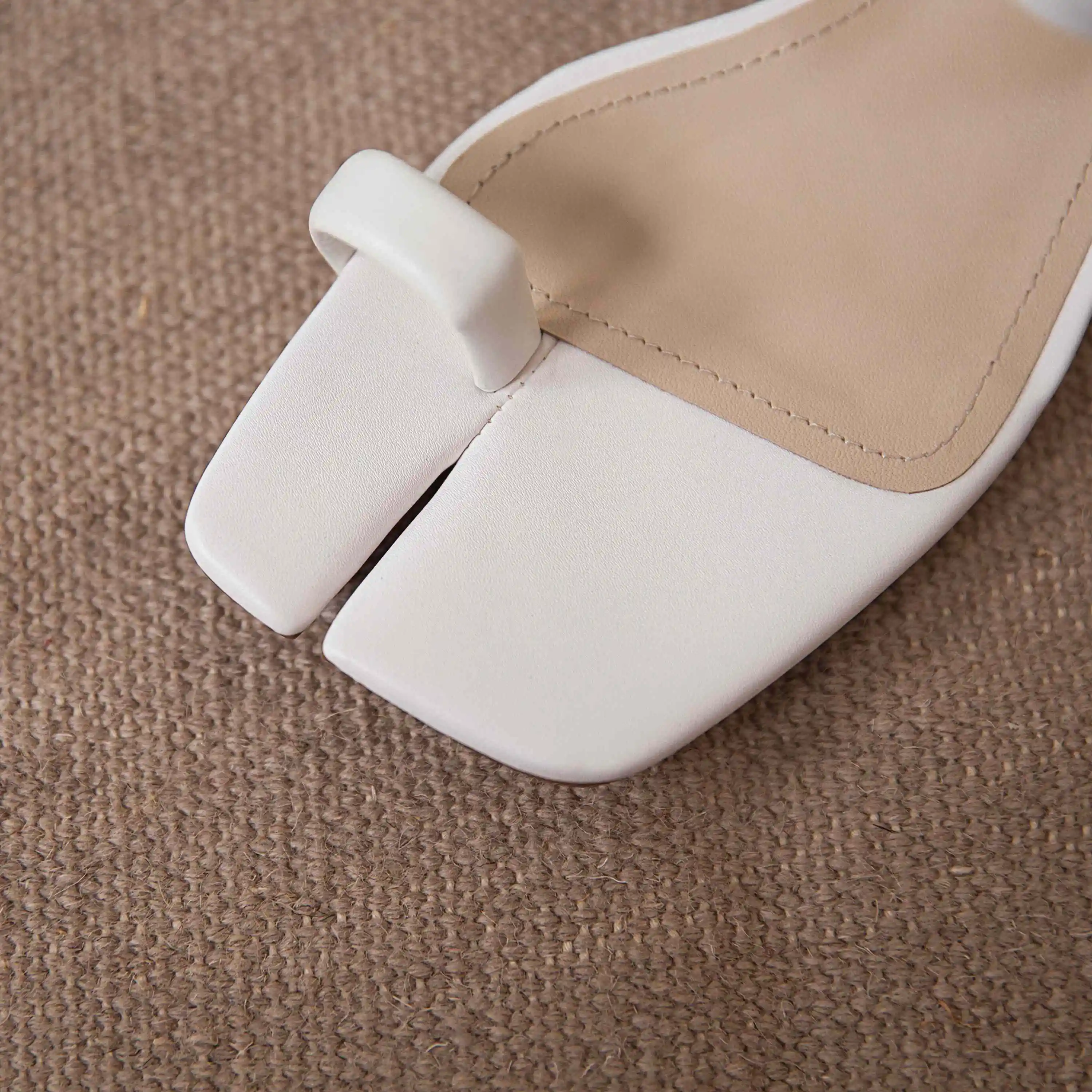 

Krazing pot new cow leather neutral large size superstar square toe low round heels summer sandals buckle straps women shoes L01