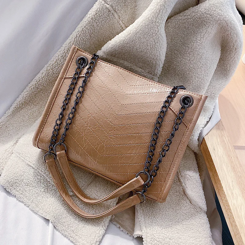 

2020 autumn winter Korean edition new fashion web celebrity tote bag women's chain single shoulder diagonal span bag