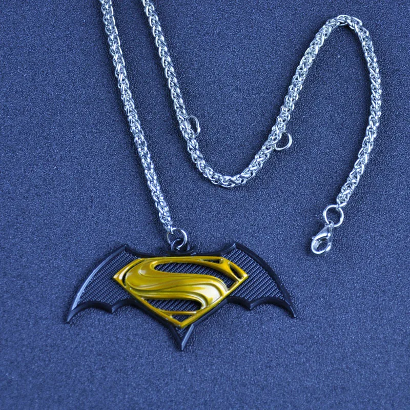 Лига Справедливости Бэтмен против Супермена логотип автомобиля подвеска для