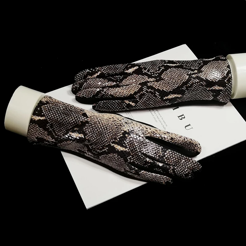 Женские перчатки для сенсорного экрана зимние из искусственной кожи с рисунком
