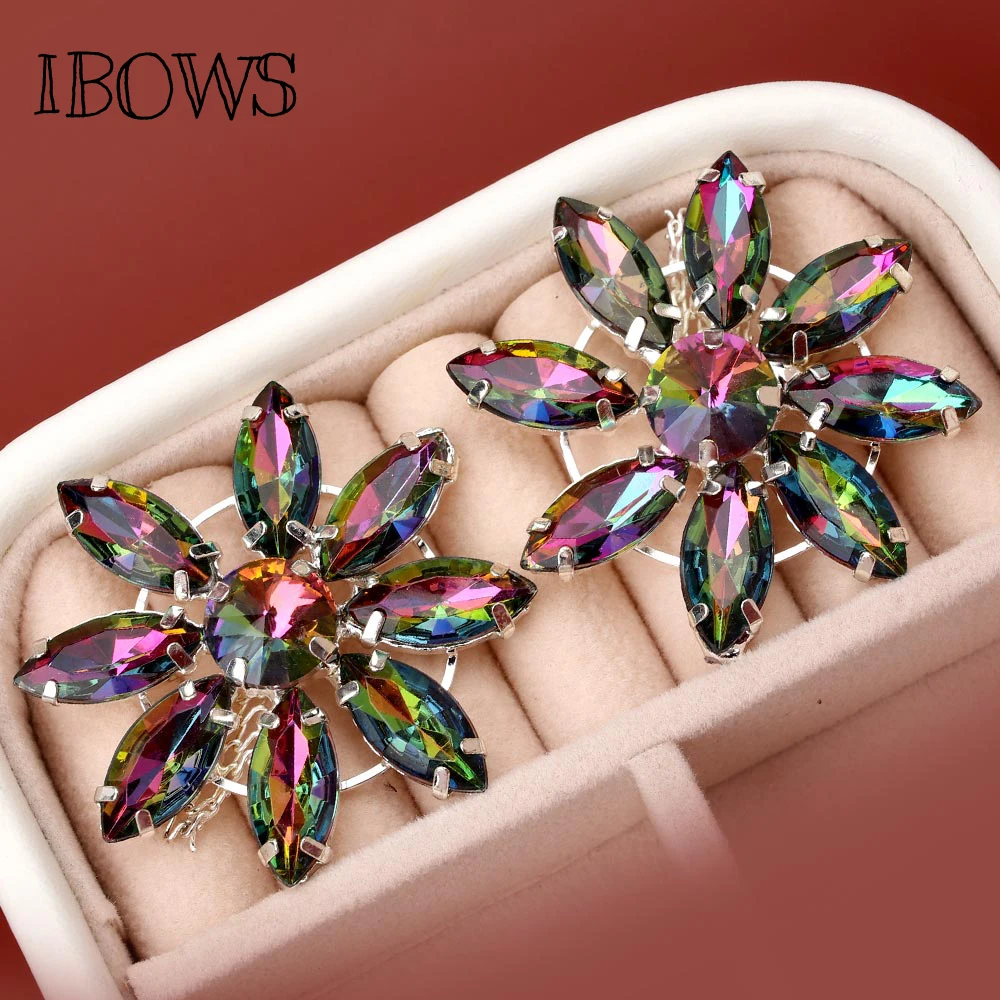 

IBOWS 2pcs Rainbow Crystal Rhinestone Petal Flower Claw Glass Rhinestones Trimming For Garment Bag Jewelry Making Accessories