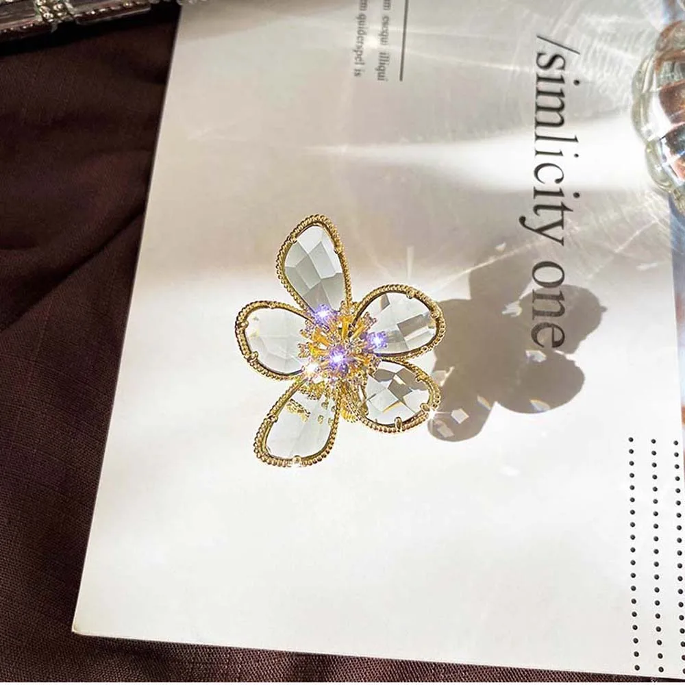 Новое корейское кольцо для пальцев роскошное Открытое с кристаллами цветком на