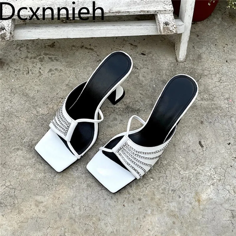 

Шлепанцы женские из натуральной кожи, с квадратным носком, с вырезами, с кристаллами, вечерние туфли без пяток на высоких каблуках