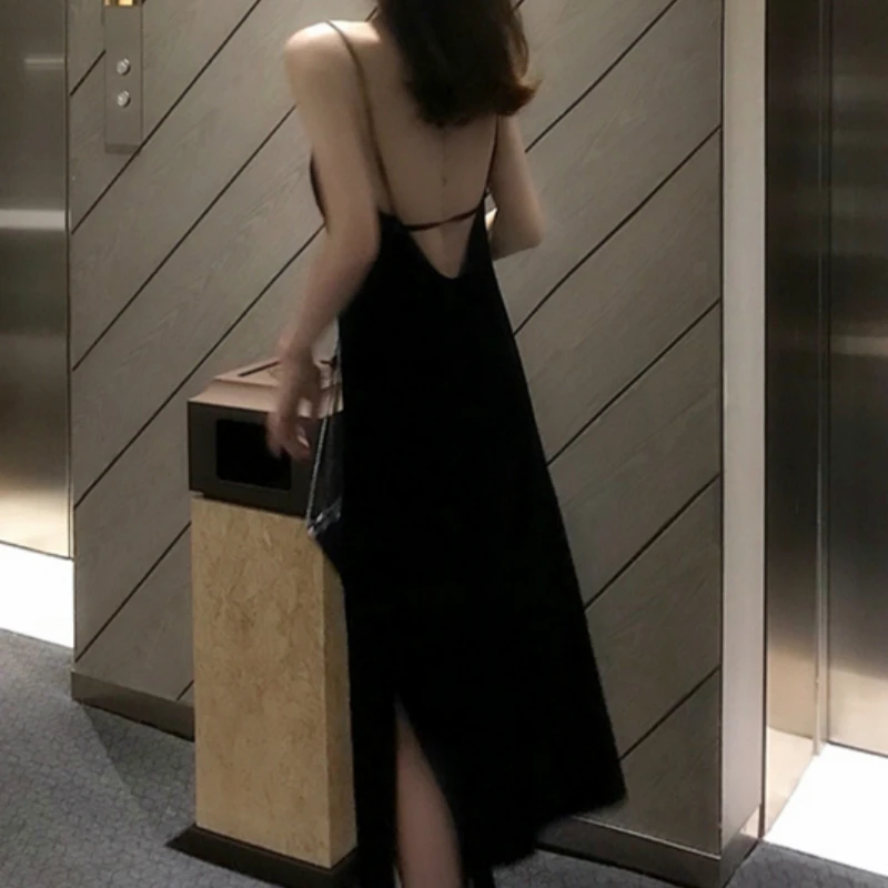 

2020 Women Summer Sexy Sleeveless Dress Female Mid-Calf Spaghetti Strap Dress Lagies Party Evening Backless Dress Temperament