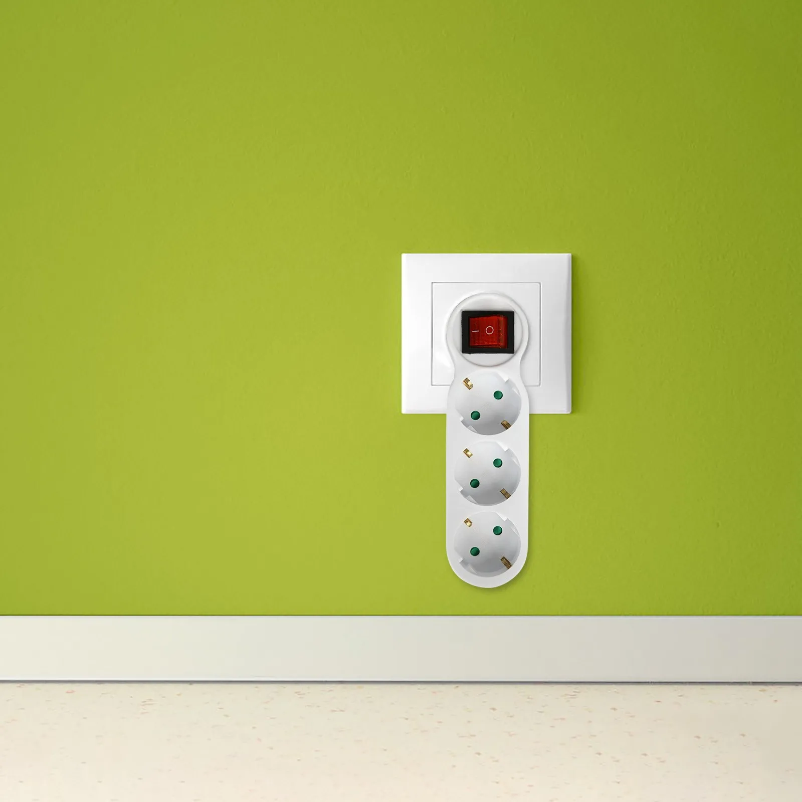 

Electric Socket Power Strip European Standard 16A 250V 1 to 3 Way Extened Socket 4.8mm German Power Extension Plug Converter