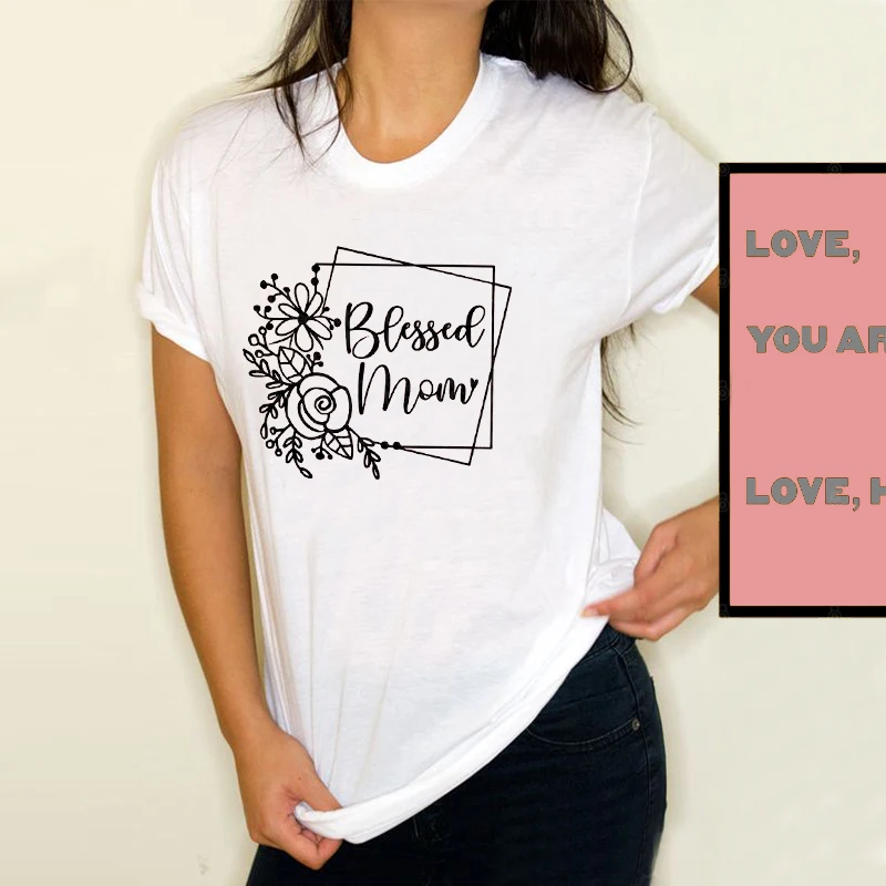 

Blessed мама Графический футболки Kawaii 2021 День матери одежда для женщин; Большие размеры мама Графические футболки с изображением букв, летние р...