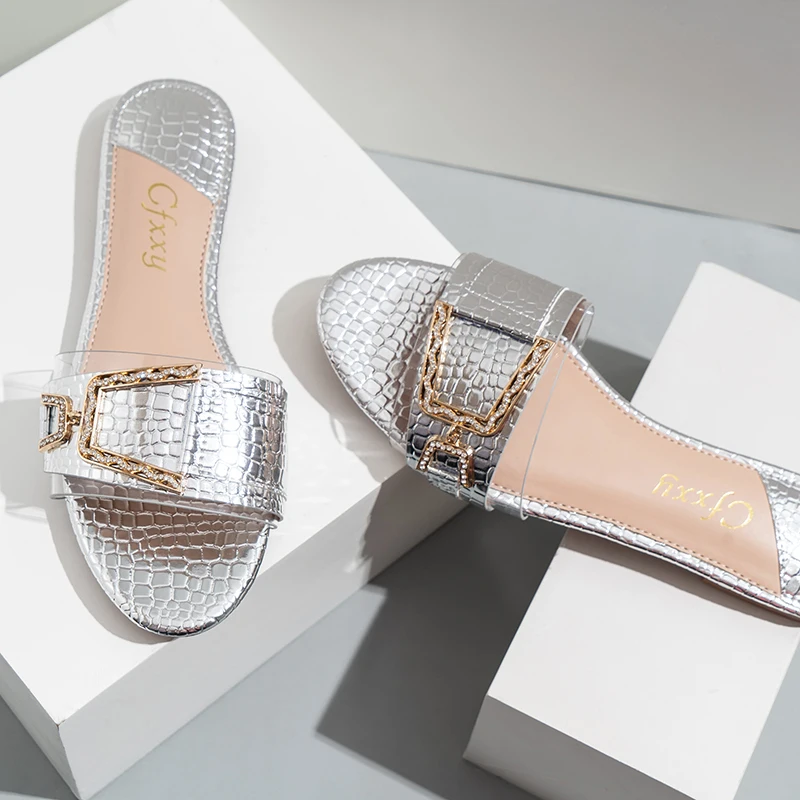 

Women's Slippers Slip-on Shoes Buckle Sandals Home Toe Flip Flops Flip-flops Beach Braid Casual Transparent Woman Low Heel Chain