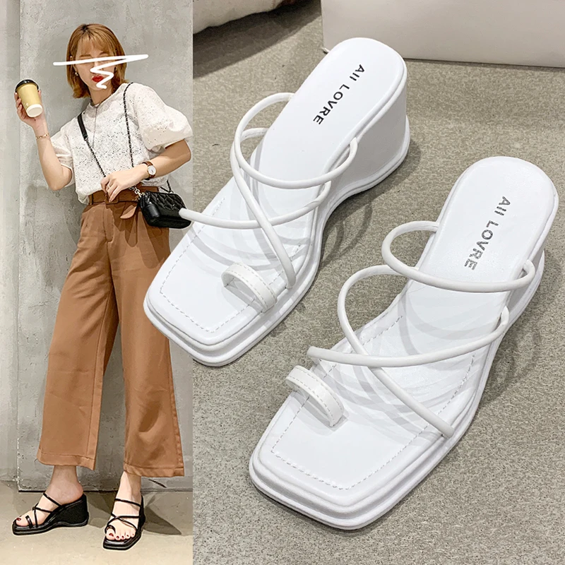 

Female Shoes Rubber Flip Flops Slippers Casual Slides Women Heels Loafers Square Toe Platform On A Wedge 2020 Soft Hawaiian