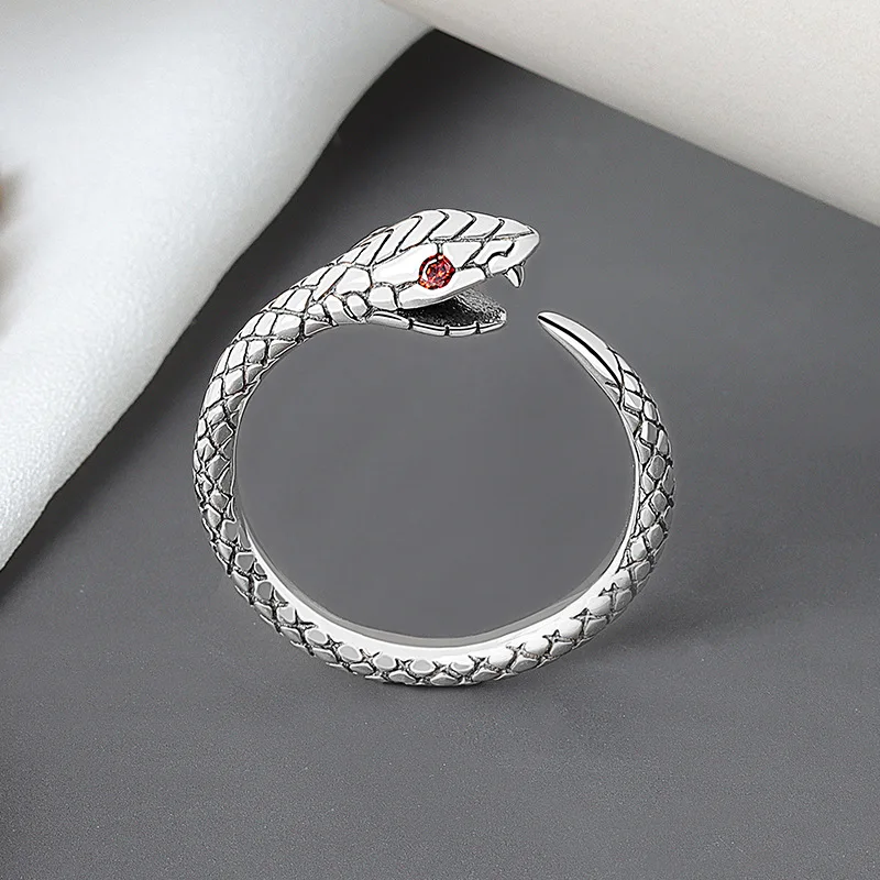 

Retro Exaggerated Red Eye Snake Ring Silver Color Opening Adjustable Ring Men and Women's Cool Punk Gothic Hip Hop Ring Jewelry