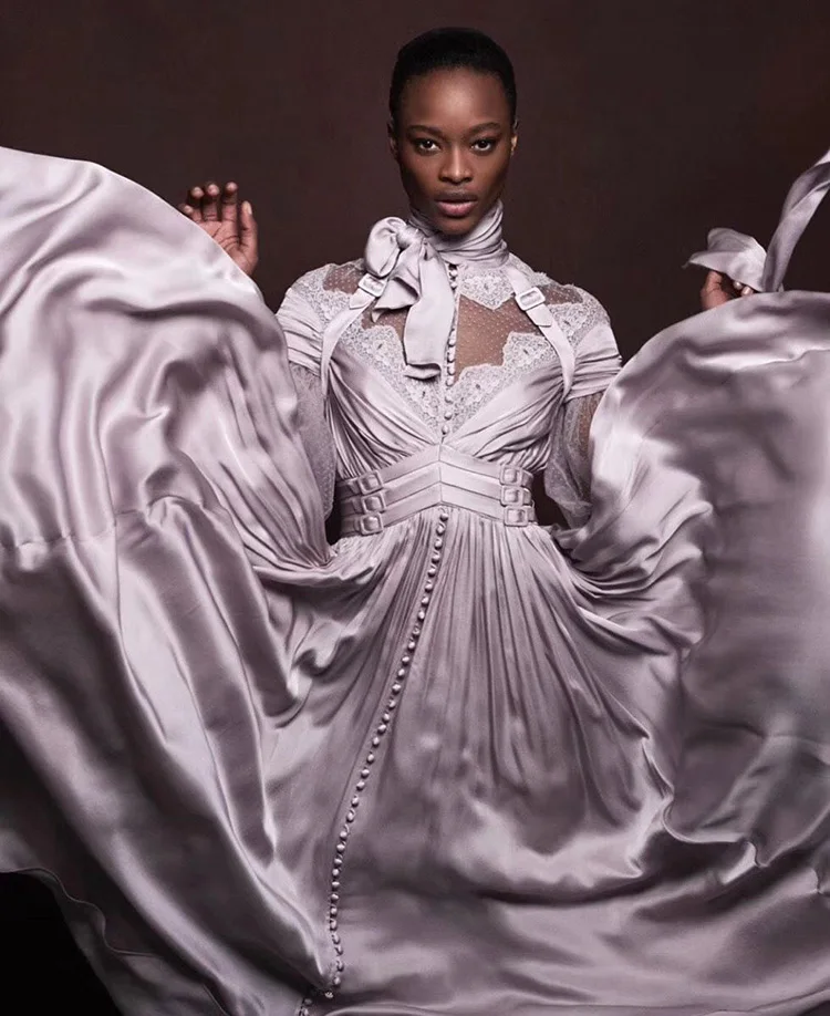 Дизайнерские высококачественные осенние длинные платья женские Пышный рукав